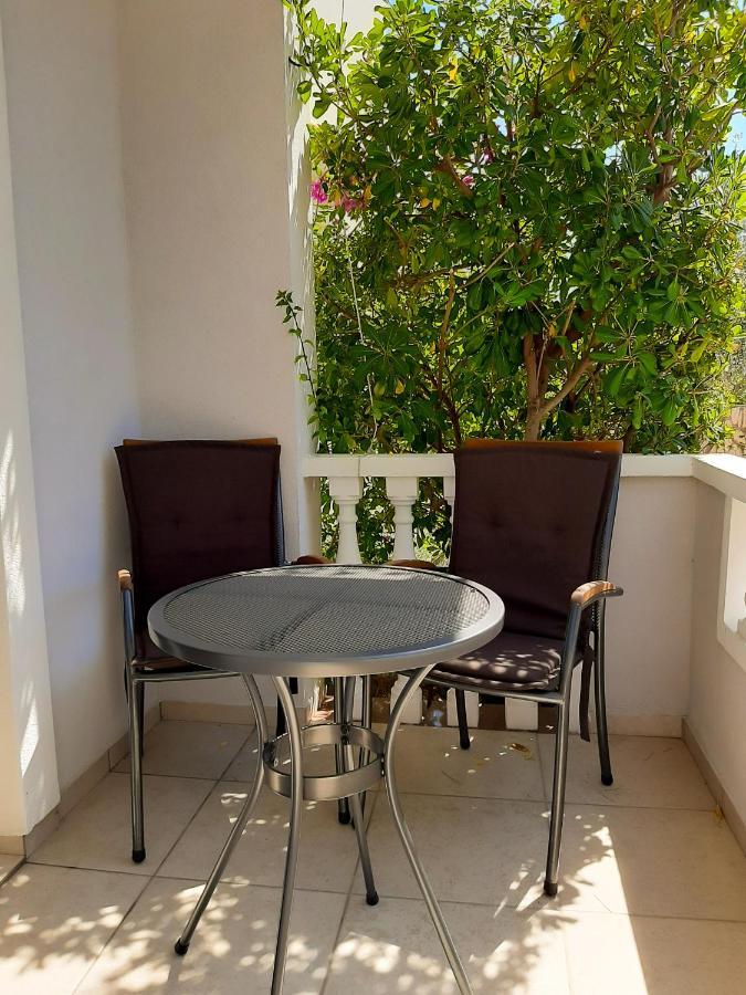 Apartments Stokic Rab Town Exterior photo